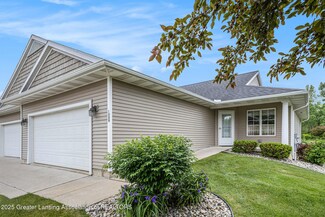 1009 Randy Ln, Saint Johns, MI 48879