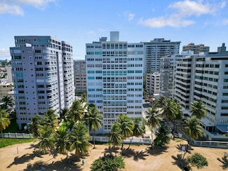 51 King's Court St Unit 14, San Juan, PR 00911