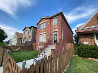 6053 S Massasoit Ave, Chicago, IL 60638