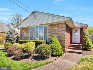 126 E Browning Rd, Collingswood, NJ 08108