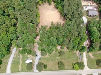 1429 Old Stage Rd, Charlotte, TN 37036
