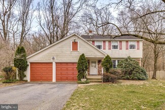 126 Thornhill Rd, Cherry Hill, NJ 08003