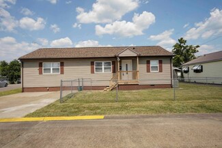 2100 Harrison Ave, Saint Albans, WV 25177
