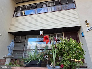 5035 Americana Dr Unit 5035, Annandale, VA 22003
