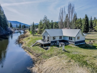 29024 Yaak River Rd, Troy, MT 59935