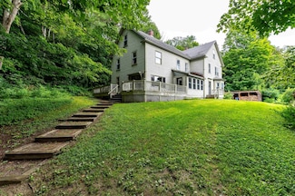 327 North Rd, Shelburne, NH 03581