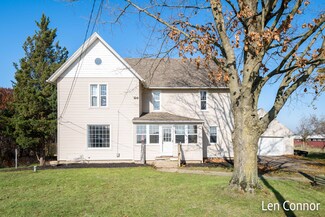 2033 92nd St SE, Caledonia, MI 49316