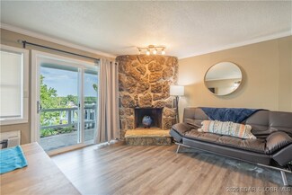 91 Wheel House Cir Unit 17, Lake Ozark, MO 65049