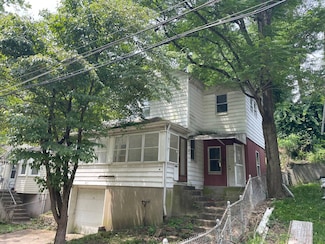305 Grove Ave, Charleston, WV 25302