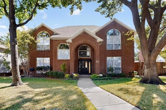 640 Forest Bend Dr, Plano, TX 75025