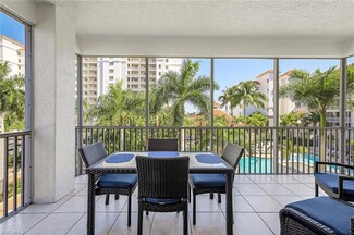 470 Launch Cir Unit 301, Naples, FL 34108