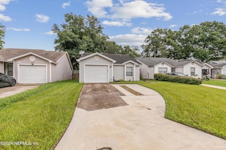 7817 Aquarius Cir S, Jacksonville, FL 32216