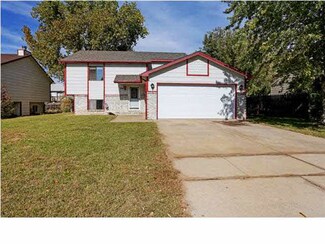 336 W Tomahawk St, Kechi, KS 67067