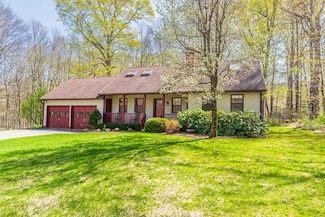 256 Hillcrest Rd, Manchester Center, VT 05255