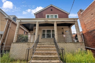 76 W 25th St, Bayonne, NJ 07002