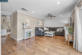 825 Oak Grove Rd Unit 62, Concord, CA 94518