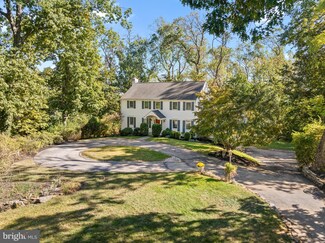 217 Jeffrey Ln, Newtown Square, PA 19073