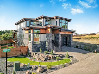 20168 E 11th Ln, Greenacres, WA 99016