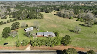 1848 Tenney Nelson Rd, Grantville, GA 30220