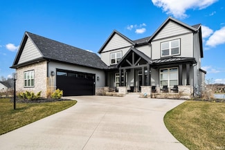 18419 Donegal Dr, South Bend, IN 46637