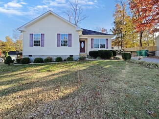 370 Elm Ave, Lewisburg, TN 37091