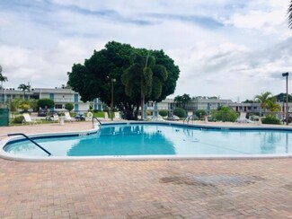 2880 Lake Osborne Dr Unit 209, Lake Worth Beach, FL 33461