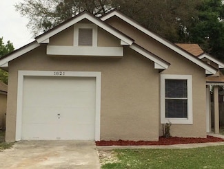 1821 Iroquois Dr, Apopka, FL 32703