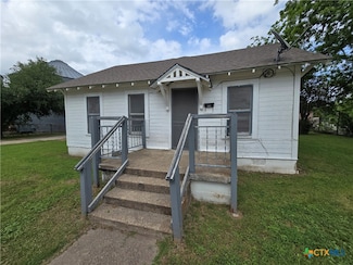 320 Commerce St, Marlin, TX 76661