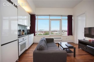 10-17 Jackson Ave Unit 5D, Long Island City, NY 11101