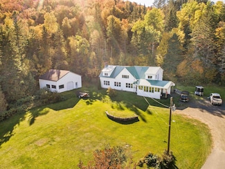 11 Balsams Brook Dr, Colebrook, NH 03576