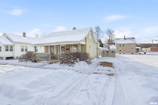 2706 5 1 2 Ave, Rock Island, IL 61201