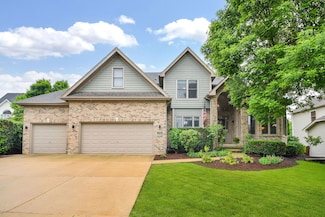 2161 Brookwood Dr, South Elgin, IL 60177