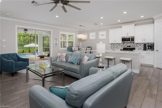 14486 Stern Way, Naples, FL 34114