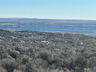 1 Banks Lake View Rd, Coulee City, WA 99115