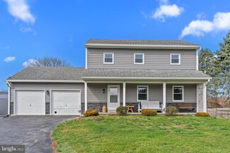 261 Tudor Cir, Lincoln University, PA 19352