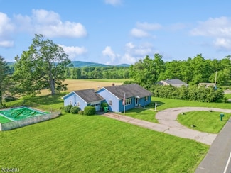 211 Compton Rd, Sussex, NJ 07461