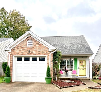 324 Northwind Dr, Hopkinsville, KY 42240