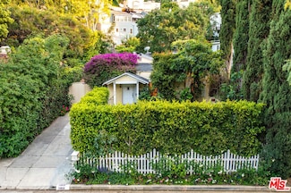 11812 Sunshine Terrace, Studio City, CA 91604