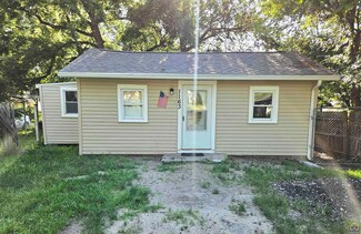 1163 SW High Ave, Topeka, KS 66604