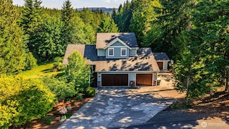 135 Hemlock Dr, Chehalis, WA 98532