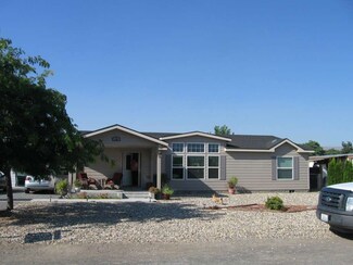 429 Cooper St, Mattawa, WA 99349