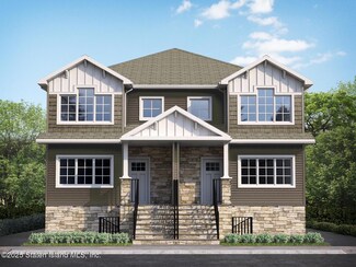 16 Harris Ln, Staten Island, NY 10309
