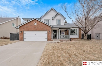 1906 Blue Sage Dr, Papillion, NE 68133