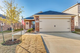14040 Earlham St, Pilot Point, TX 76258