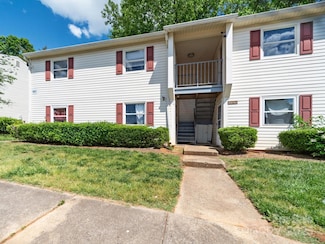 7977 Shady Oak Trail, Charlotte, NC 28210