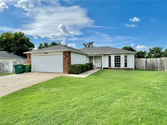 1699 Basin St, Springdale, AR 72764
