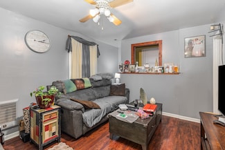 3210 Crowe Dr, Nashville, TN 37218