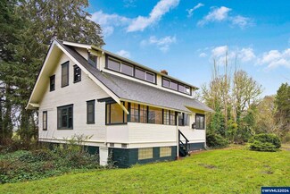 5745 NW Oak Creek Dr, Corvallis, OR 97330
