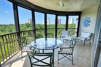 8990 Bay Colony Dr Unit 301, Naples, FL 34108