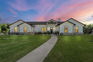 370 Rio Bonito Dr, Robinson, TX 76706